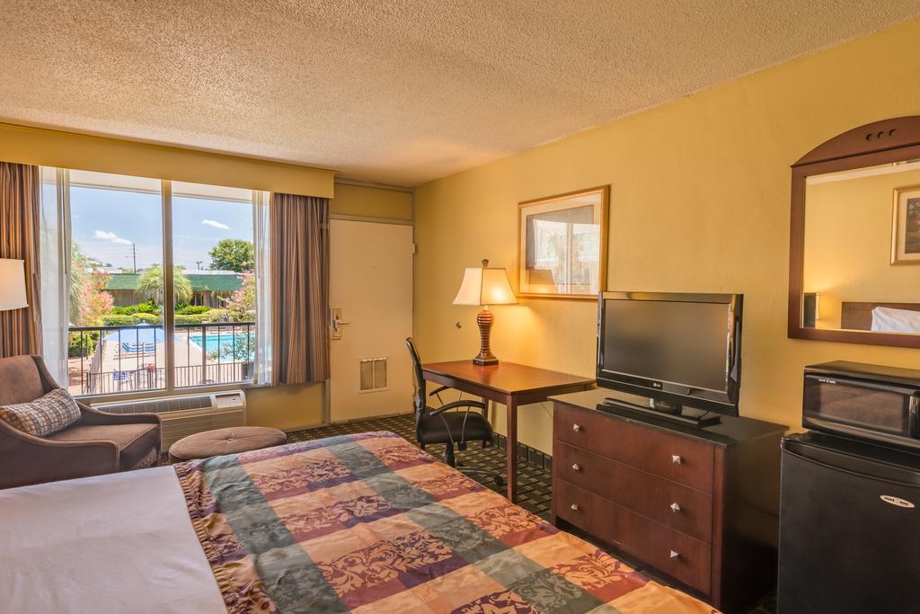 North Charleston Inn Εξωτερικό φωτογραφία